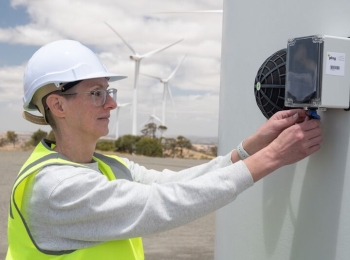 Installation des On Tower Sensorsystems